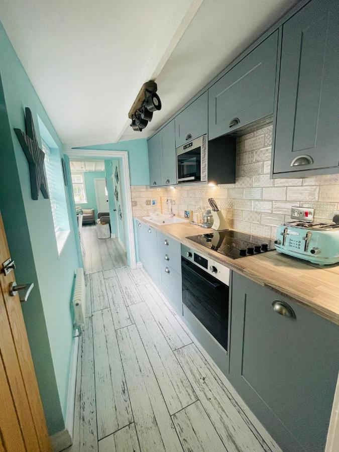 The Rambler'S Rest Cottage, Parkgate, Wirral Parkgate  Eksteriør billede